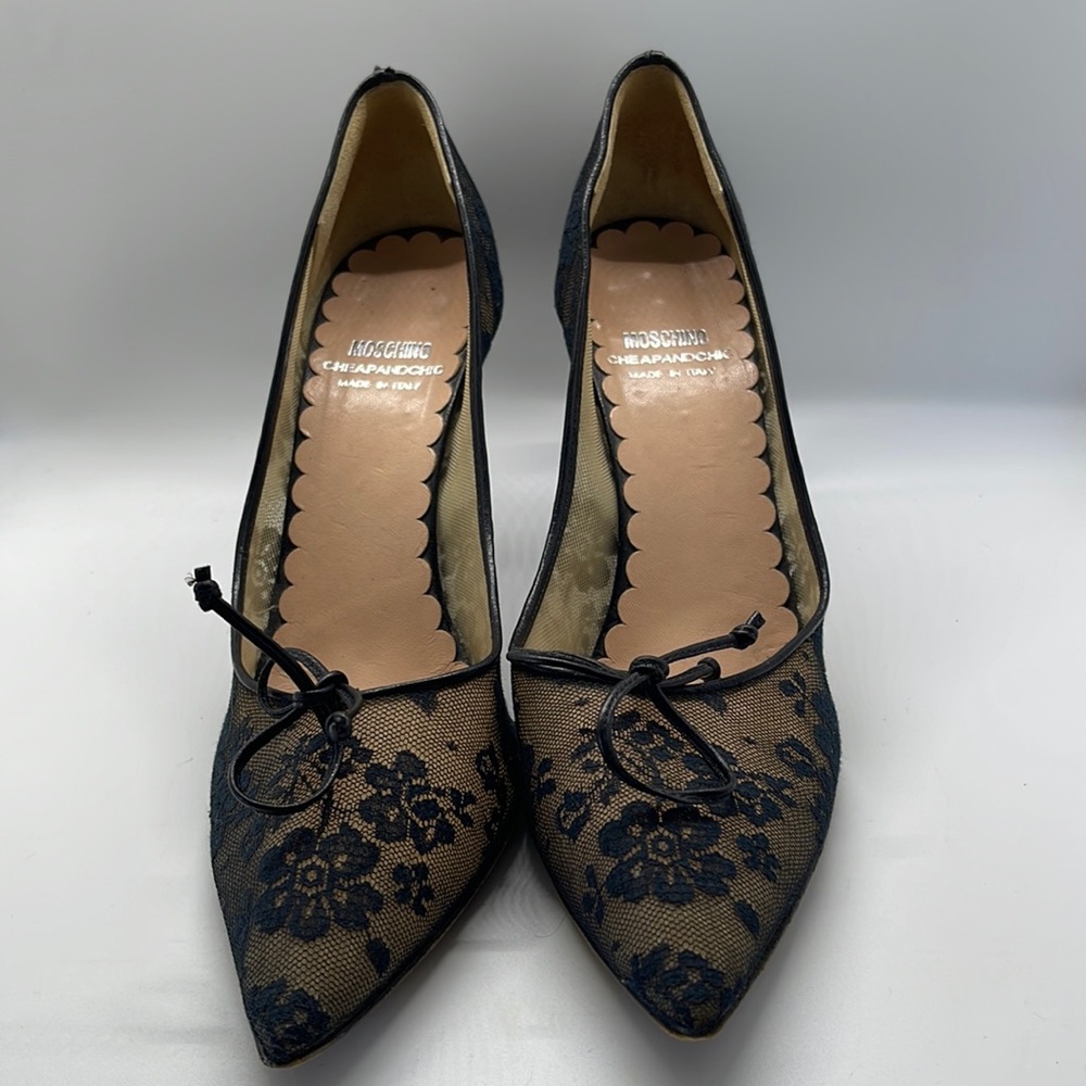Moschino Cheap & Chic Vintage Lace Pumps
